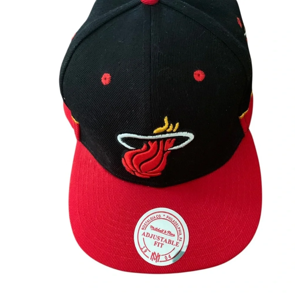 Mitchell & Ness Wool Miami Heat Black and Red Adjustable SnapBack Cap